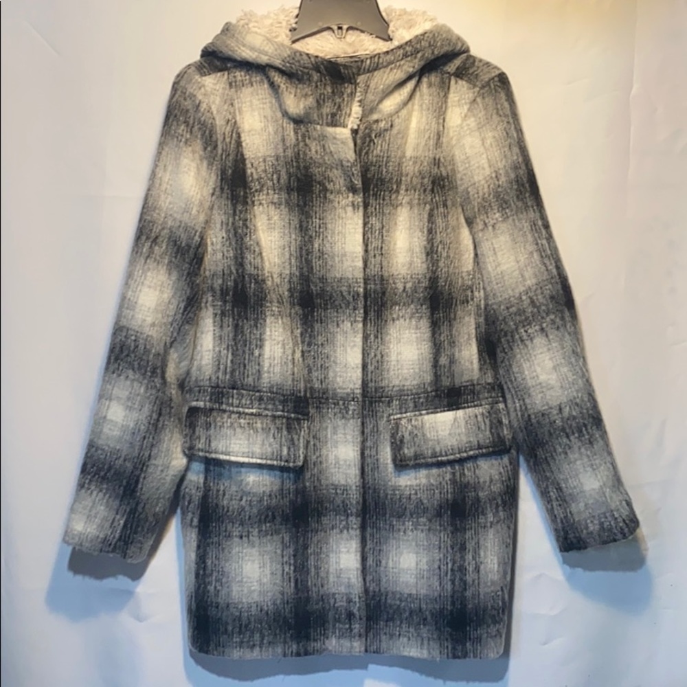 Triple Star Winter Coat With Hood